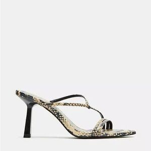 Steve Madden - SENSES SNAKE - BRAND NEW. Never worn